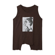 Load image into Gallery viewer, [EAM] Women Black Pattern Printed Asymmetrical T-shirt New Round Neck Sleeveless  Fashion Tide  Spring Summer 2020 1T305
